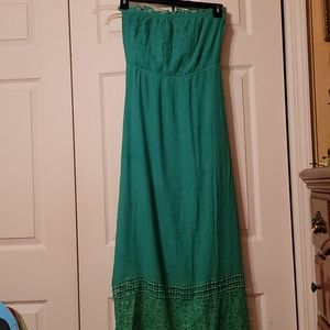Like new green lined strapless dress
